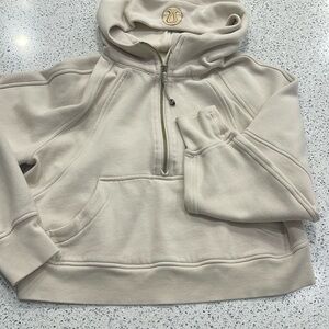 Lululemon Bone/cream Half-Zip Scuba (size XS/S)